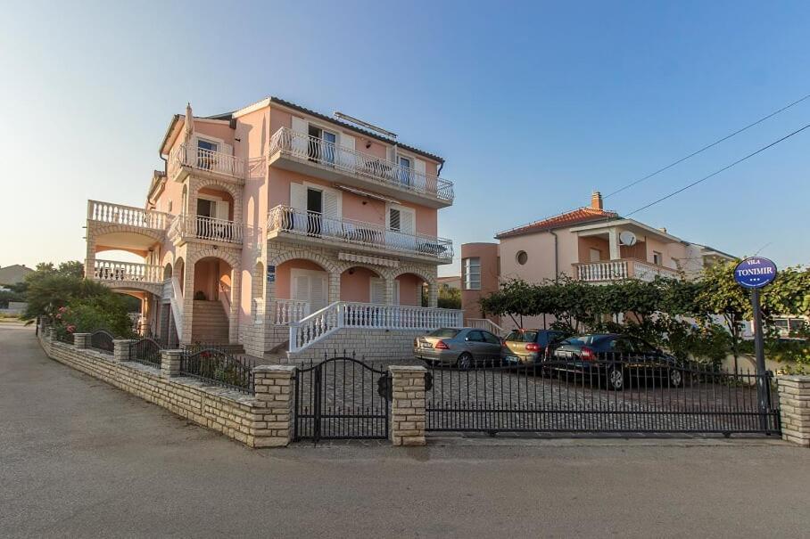 Apartments Tonimir Vodice Bagian luar foto