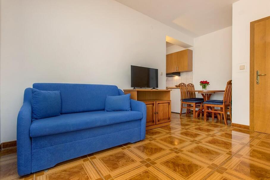 Apartments Tonimir Vodice Bagian luar foto
