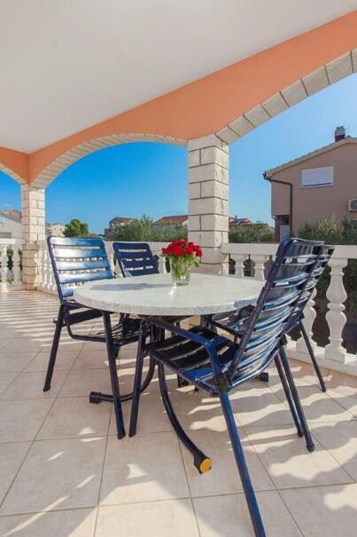Apartments Tonimir Vodice Bagian luar foto